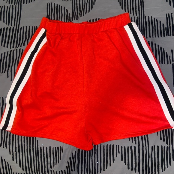 Red and White Short Set - Picture 2 of 3